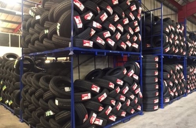 汽車配件與倉(cāng)儲(chǔ)貨架綜合展示解決方案 輪胎、輪轂及水果架的應(yīng)用