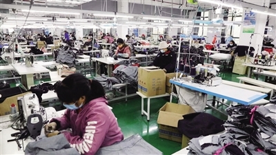 湘南紡織基地牛仔服飾企業(yè)全面復(fù)工，日用品銷售同步回暖